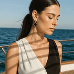 Carolin | Orecchini con pietre nere quadrate — 3